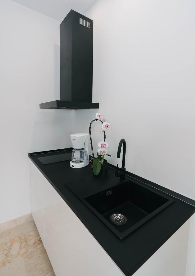 New Picasso Plaza - Malaga Apartment Exterior photo